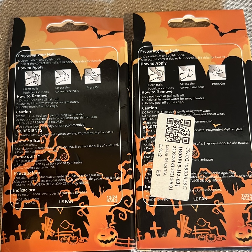 Magic Fingertips Halloween Artificial Nails press on- short and long NWT - Picture 2 of 2